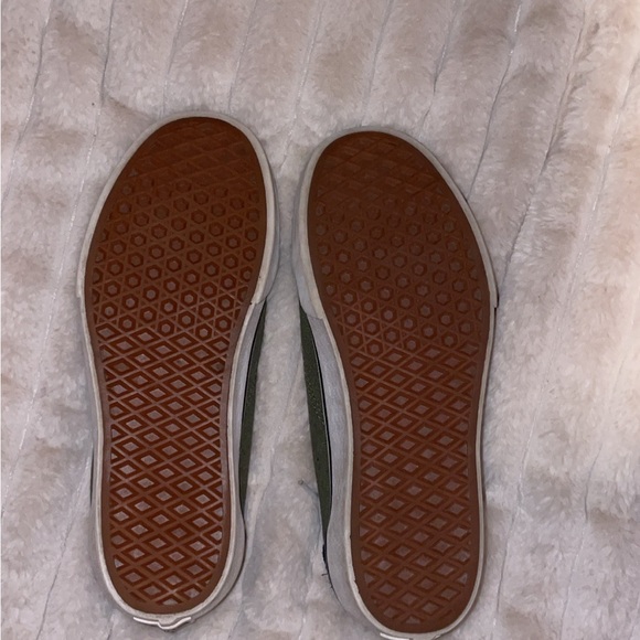 US SIZE 8 vans, worn ONCE, very clean! STYLE-Old fashioned vans. - Picture 4 of 4